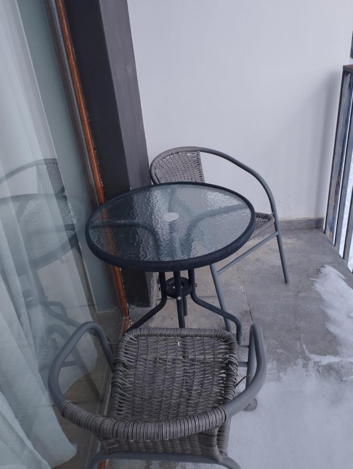 Rezi'S Apartment Vista กูเดาริ ภายนอก รูปภาพ