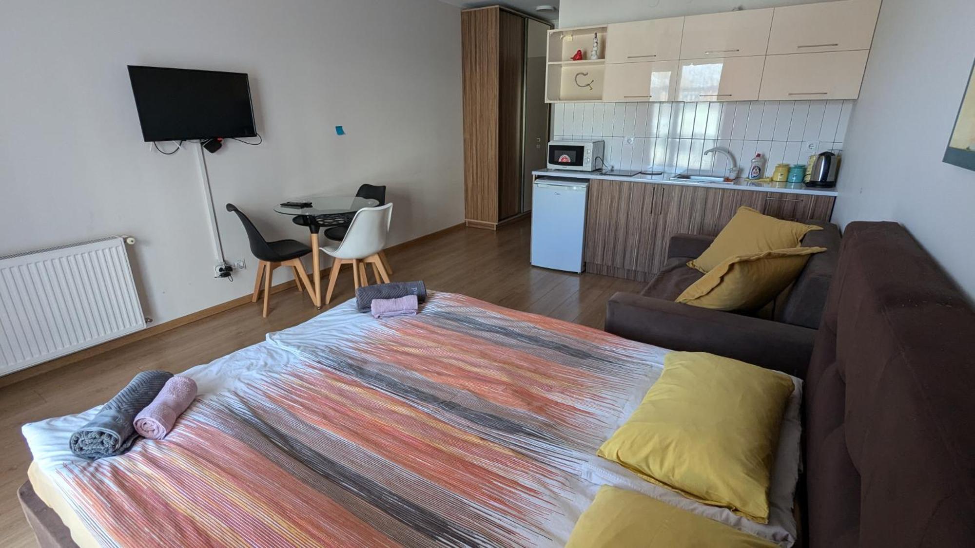 Rezi'S Apartment Vista กูเดาริ ภายนอก รูปภาพ