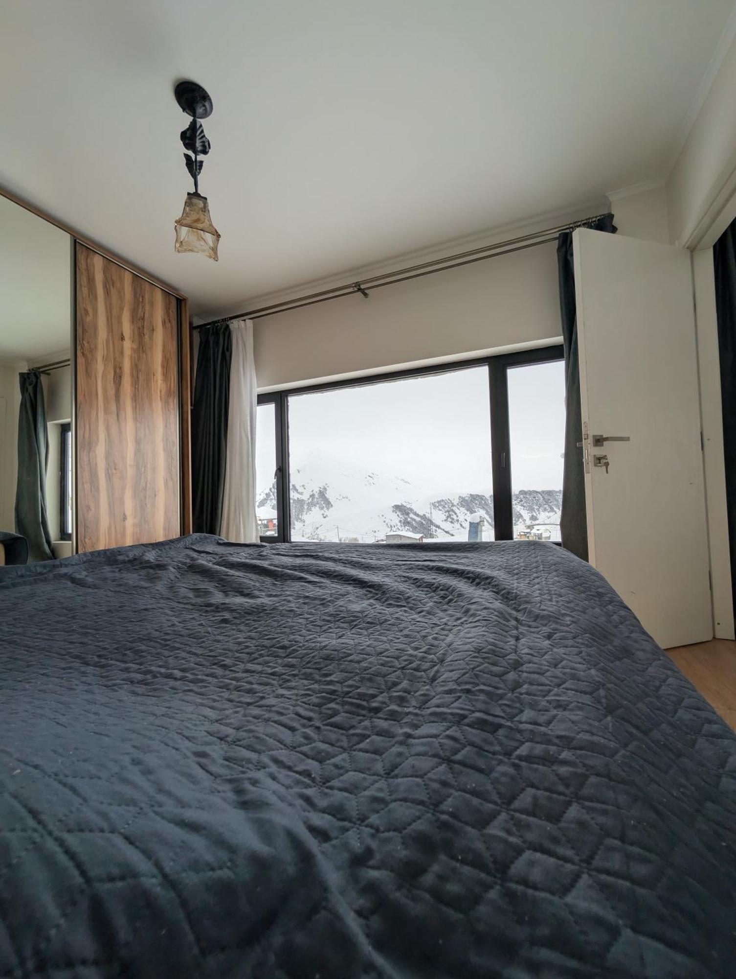 Rezi'S Apartment Vista กูเดาริ ภายนอก รูปภาพ